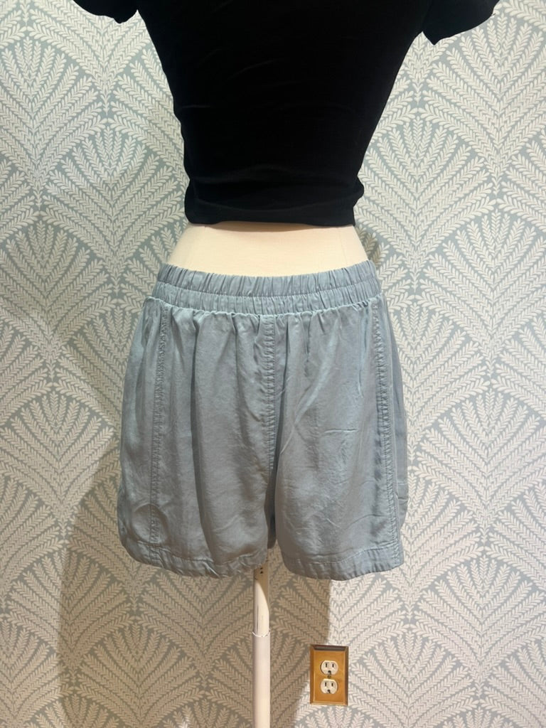 By the Shore Shorts