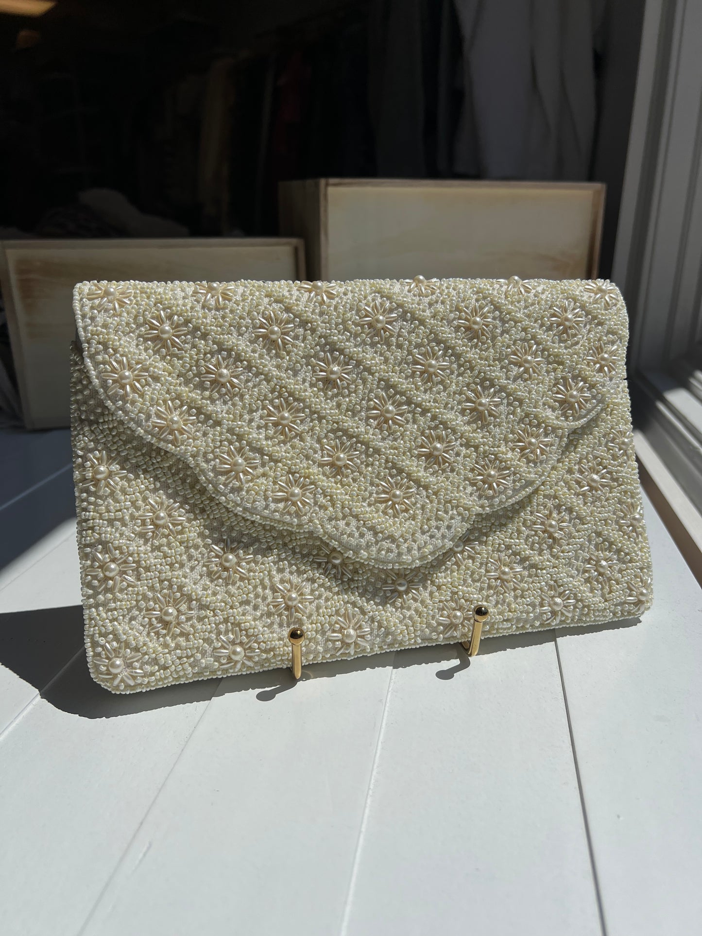 Pearl Flower Purse