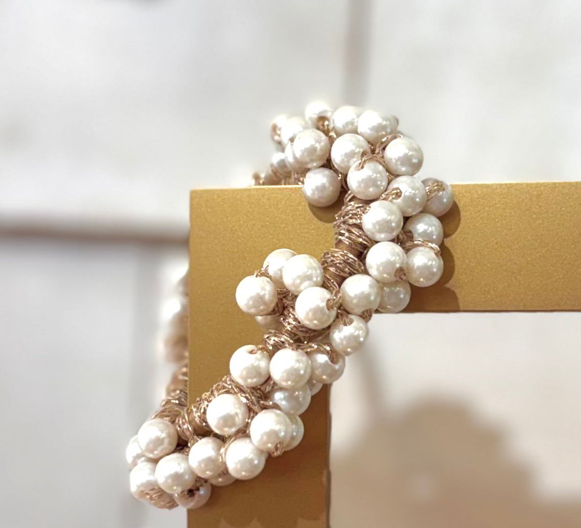 Pearl Hair Coils
