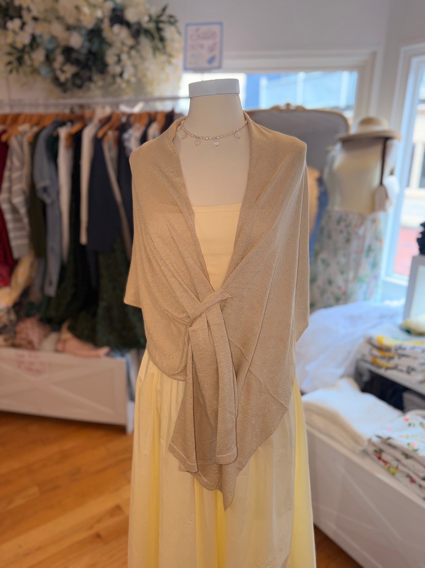 Coastal Keyhole Wrap
