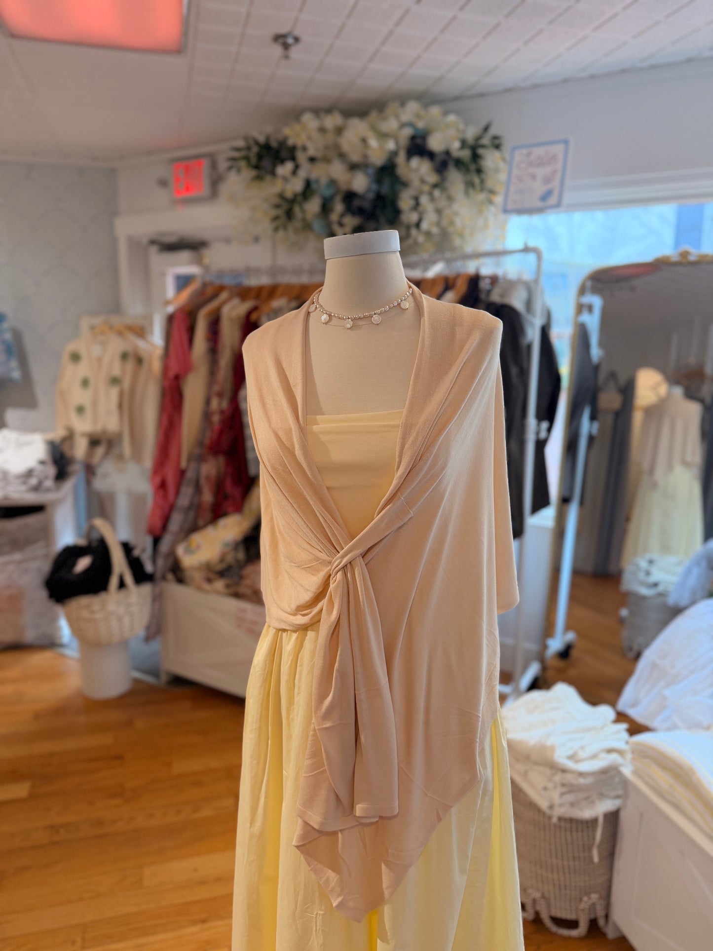Coastal Keyhole Wrap