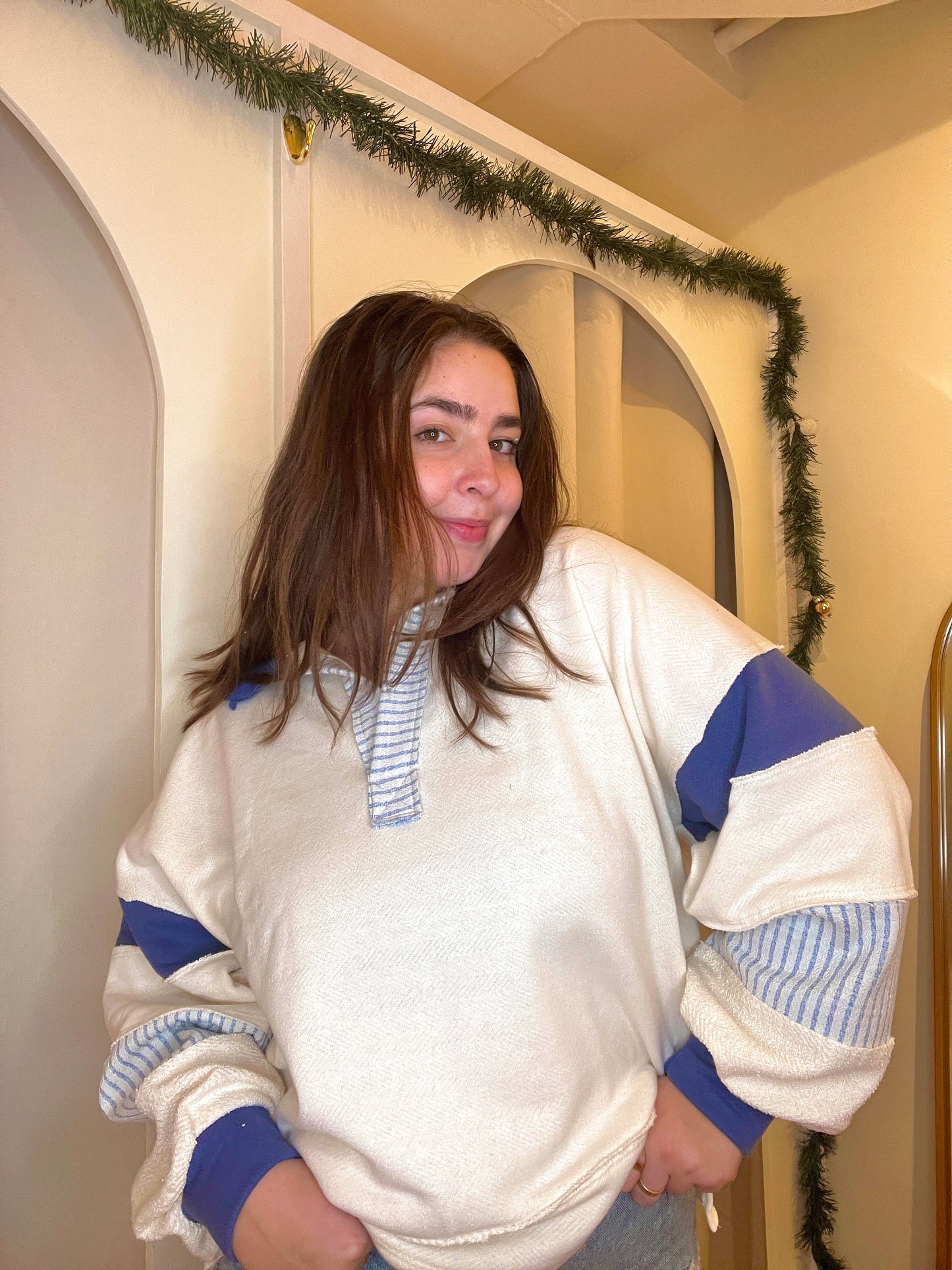 Malibu Barbie Pullover