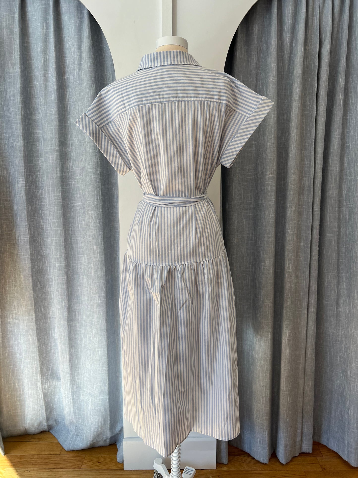 Overseas Midi Dress