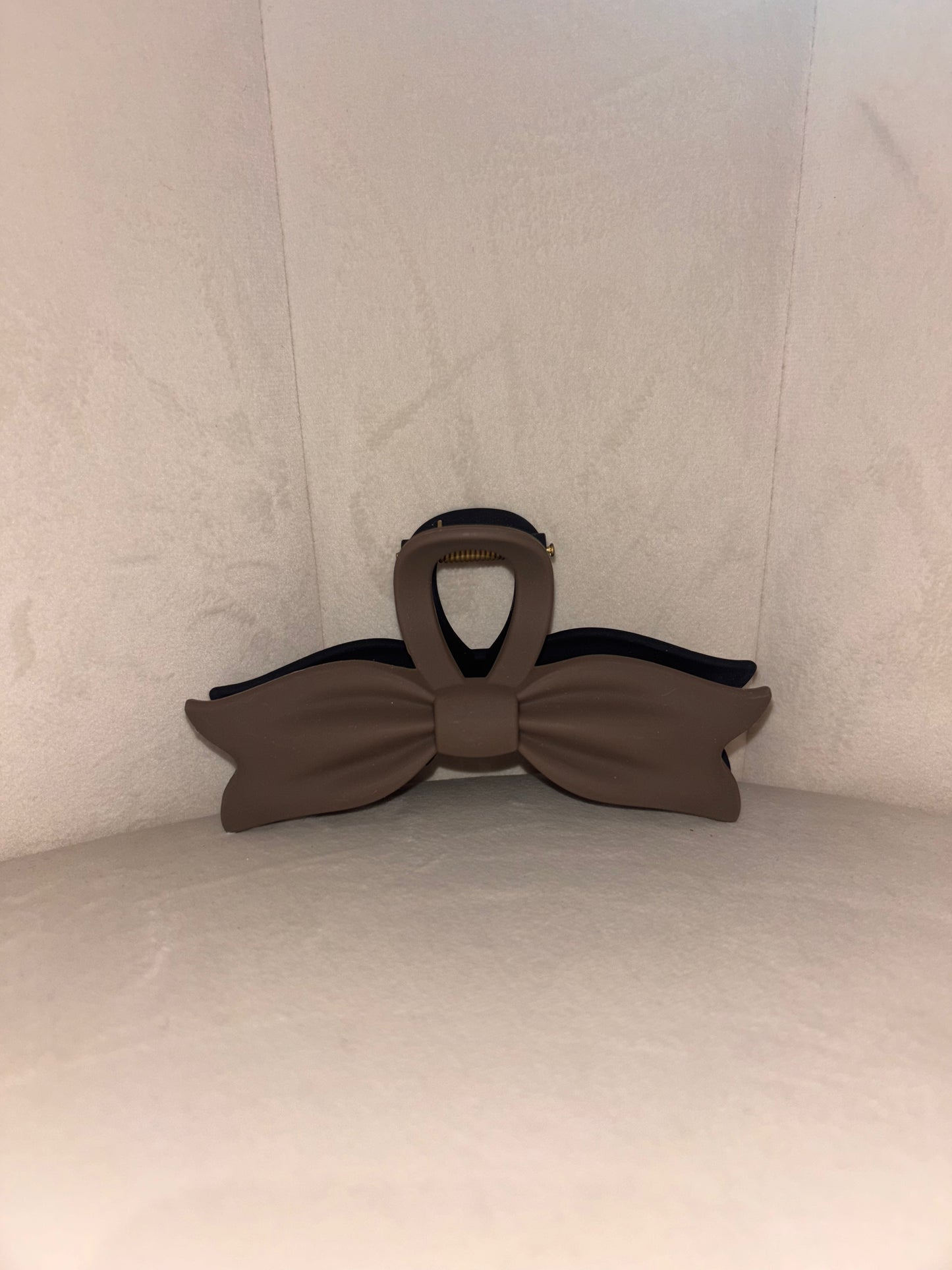 Brylee Bow Hair Claw