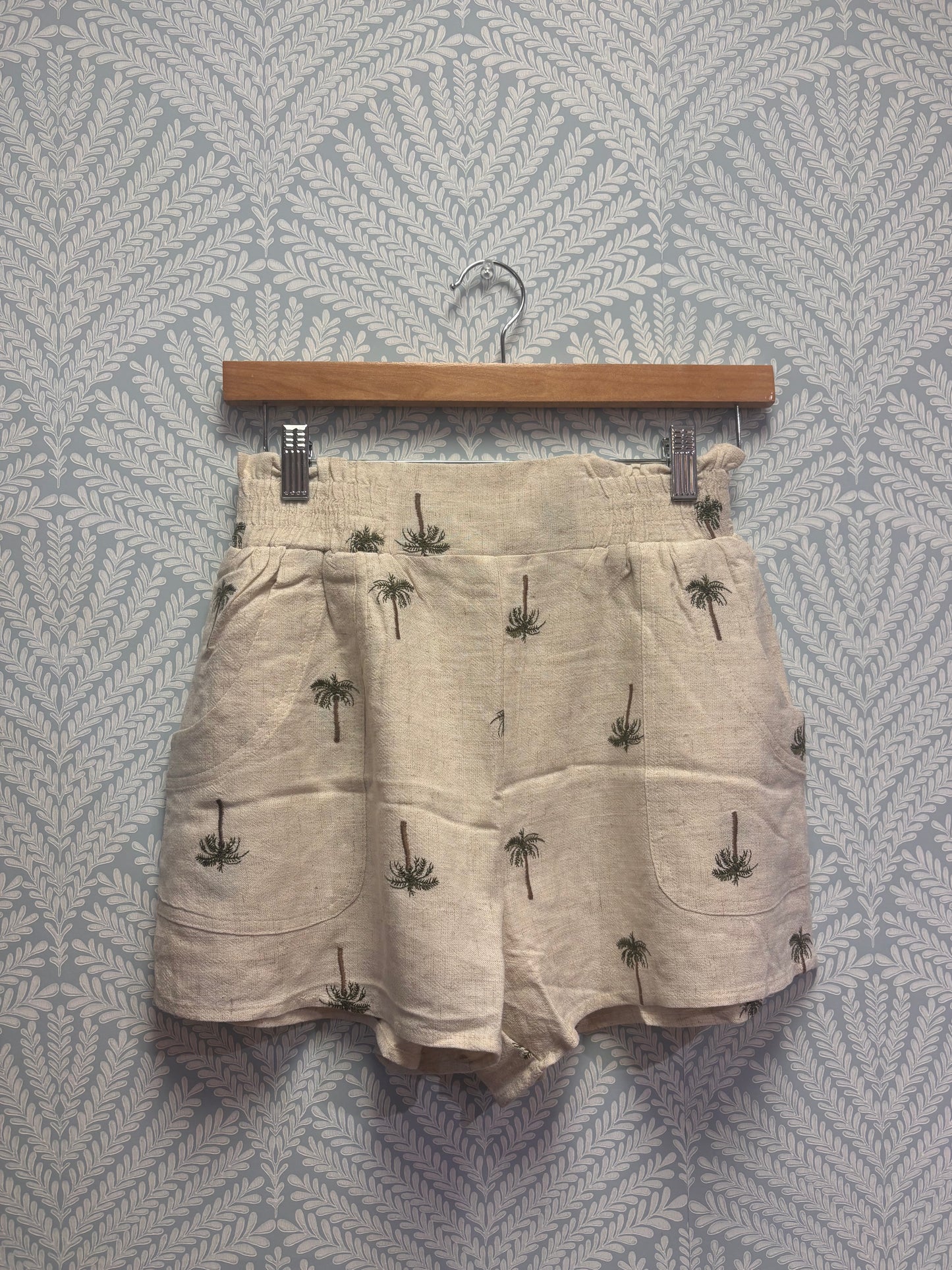 Breezy Palms Shorts