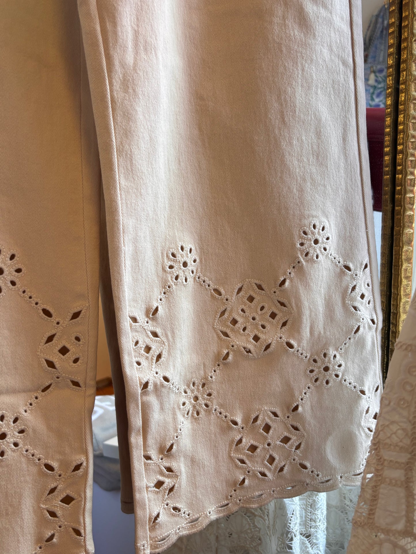 Camden Cropped Pants
