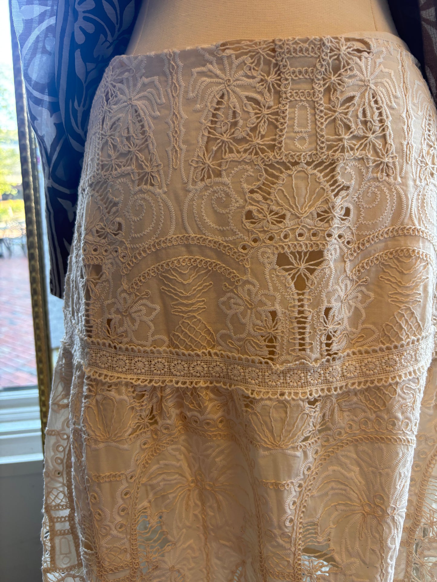 Elordi Tiered Skirt