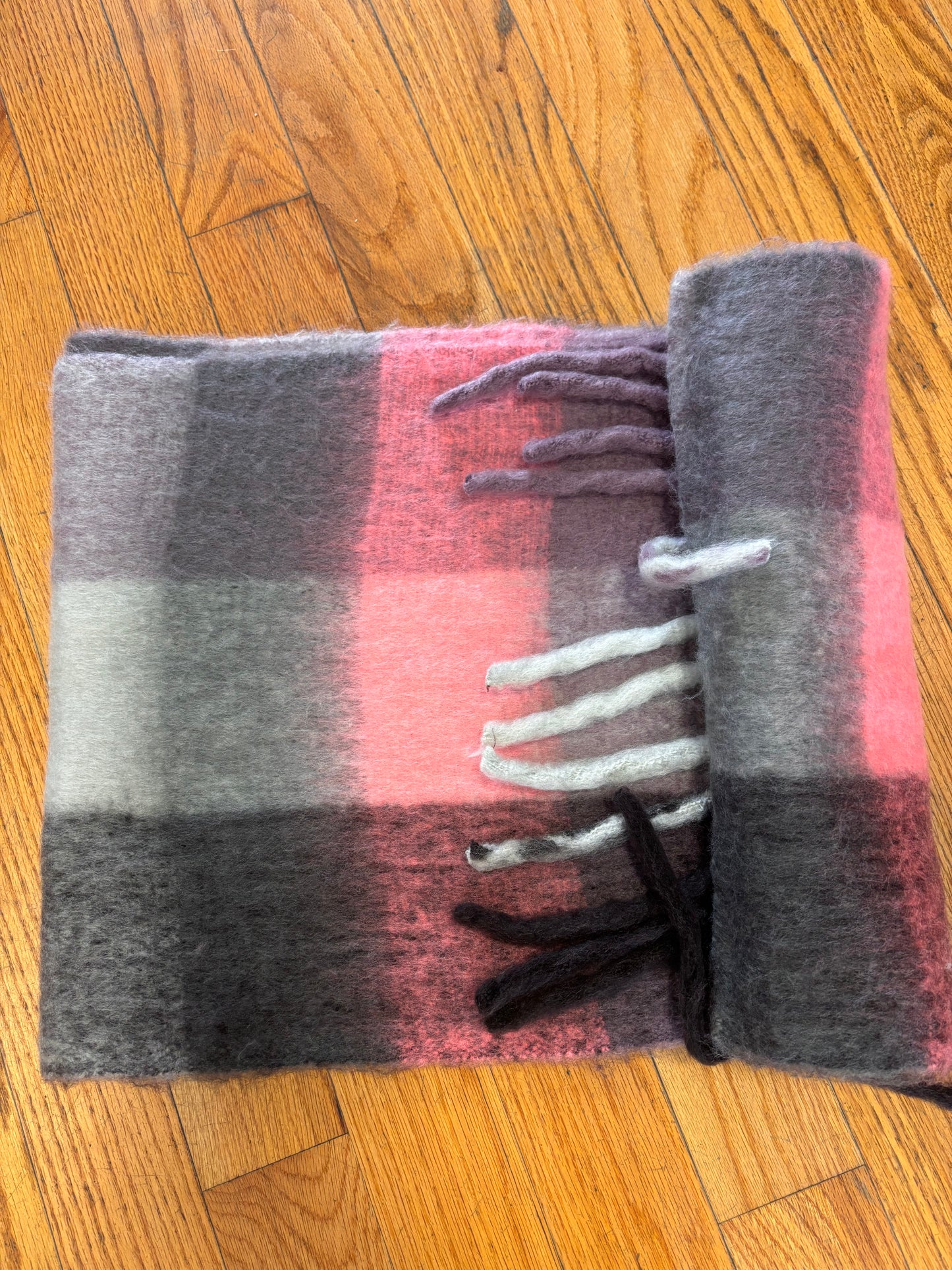 The Olivia Scarf