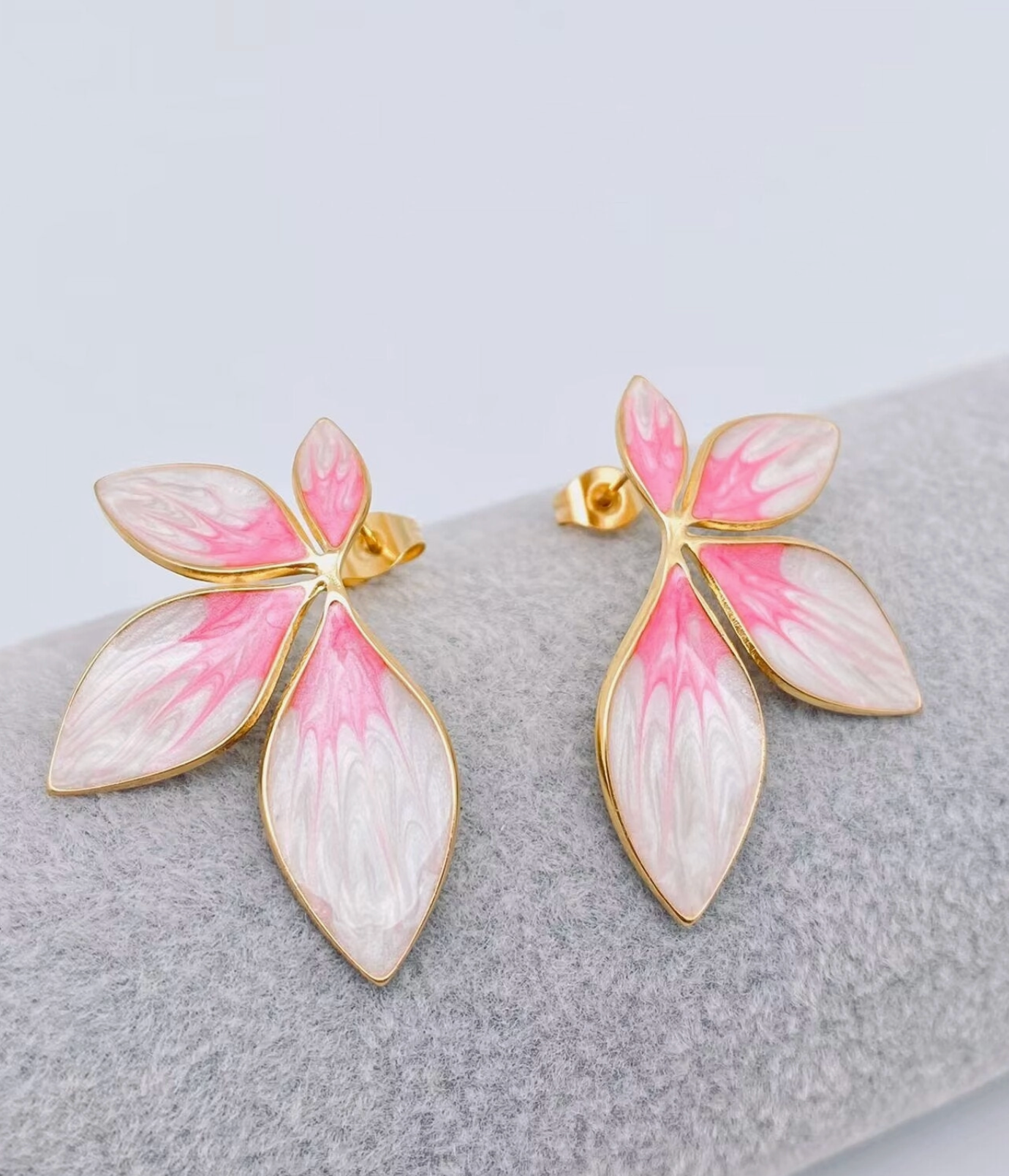 Hyacinth Earring